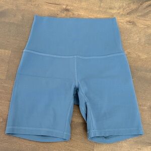 Lululemon Align High-Rise Shorts 6” size 2